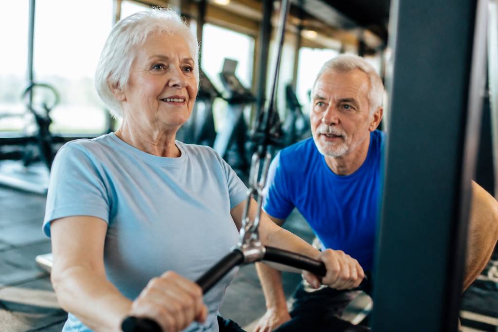 Comment reprendre le sport en toute sécurité après 60 ans
